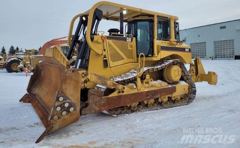 CAT D8T lánctalpas dózerek