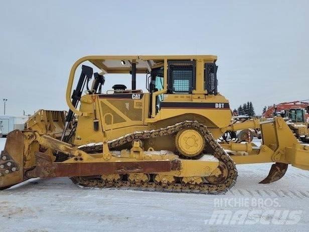 CAT D8T lánctalpas dózerek