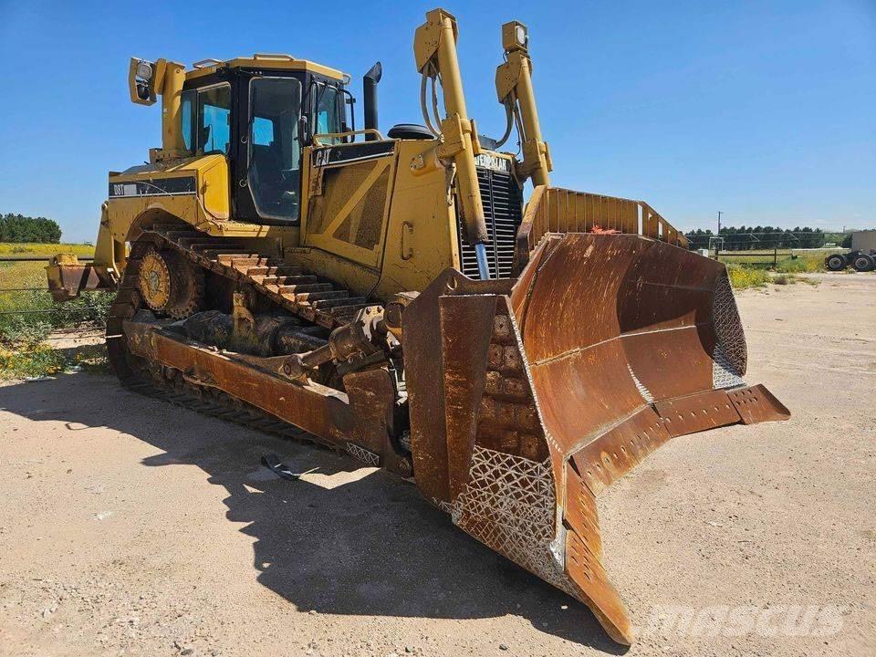 CAT D8T lánctalpas dózerek
