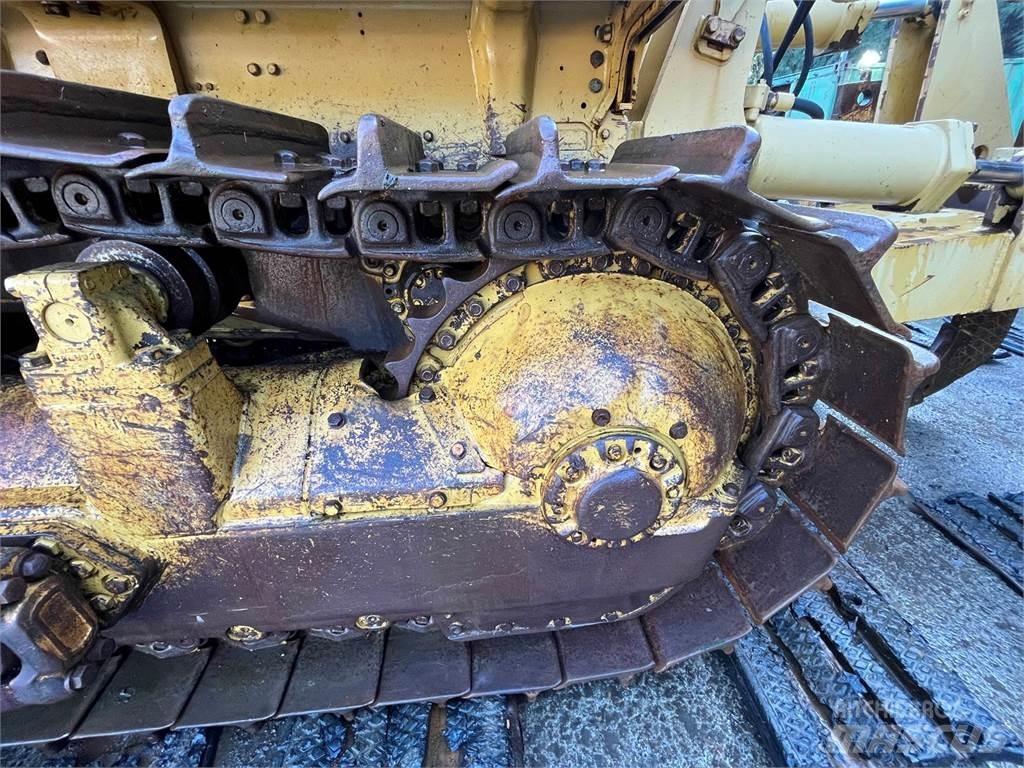 CAT D9H lánctalpas dózerek
