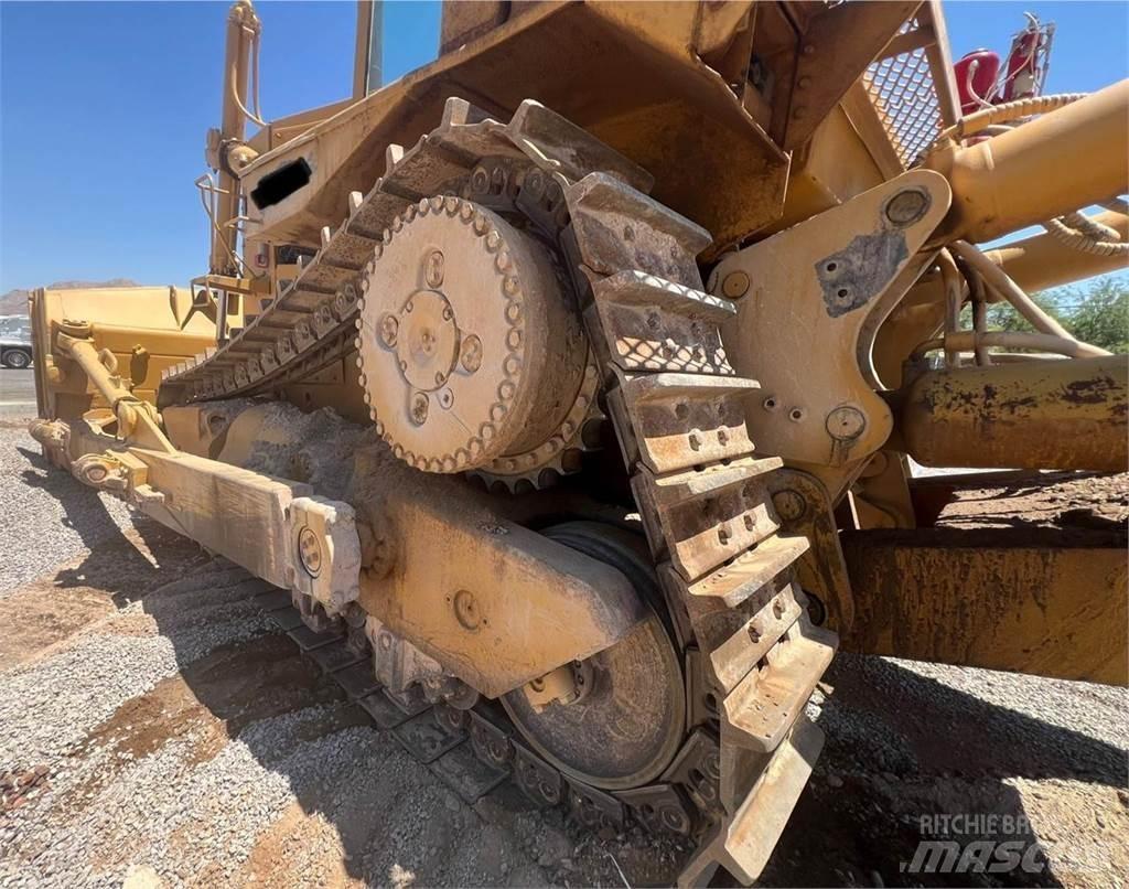 CAT D9L lánctalpas dózerek
