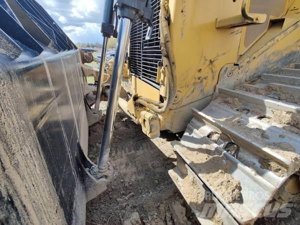 CAT D9N lánctalpas dózerek