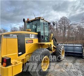 CAT IT38G Gumikerekes homlokrakodók