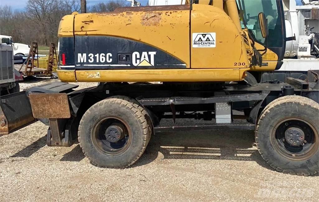 CAT M316C Gumikerekes kotrók