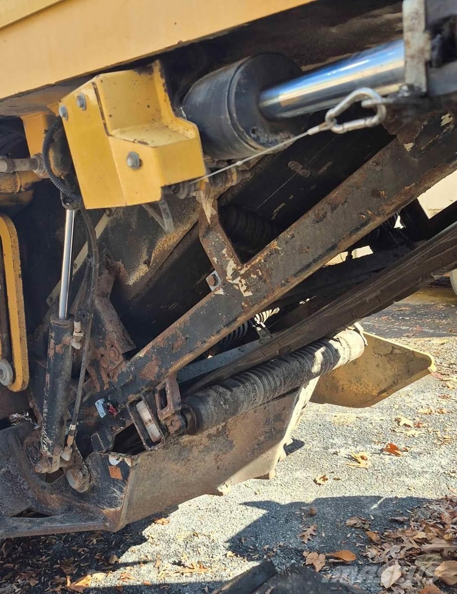 CAT PM200 Aszfalt marók