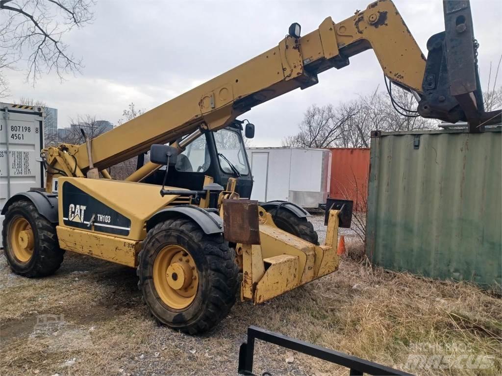 CAT TH103 Teleszkópos rakodók