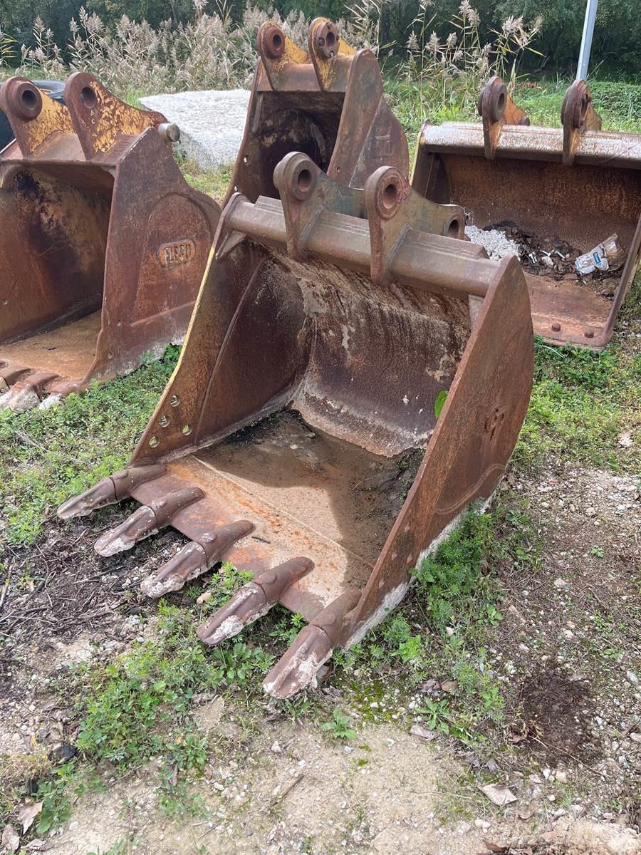  CP Bucket Kanalak