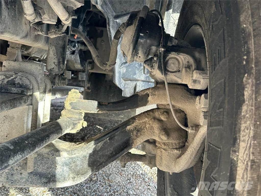  Dana LT625 Tengelyek