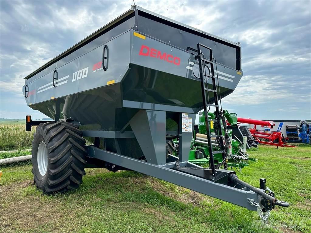Demco 1100 Gabona átrakó kocsik