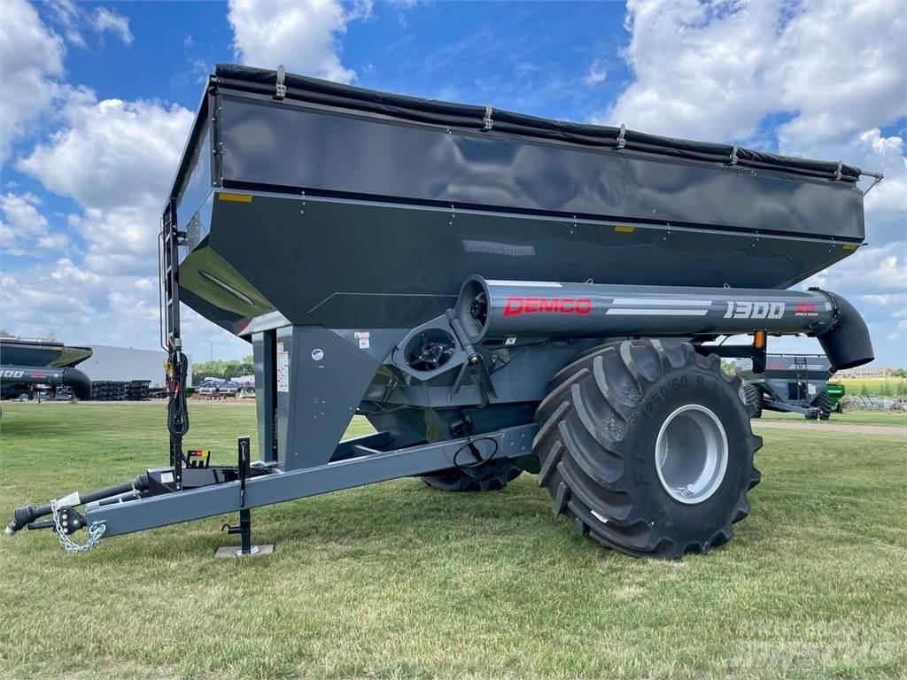Demco 1322 Gabona átrakó kocsik