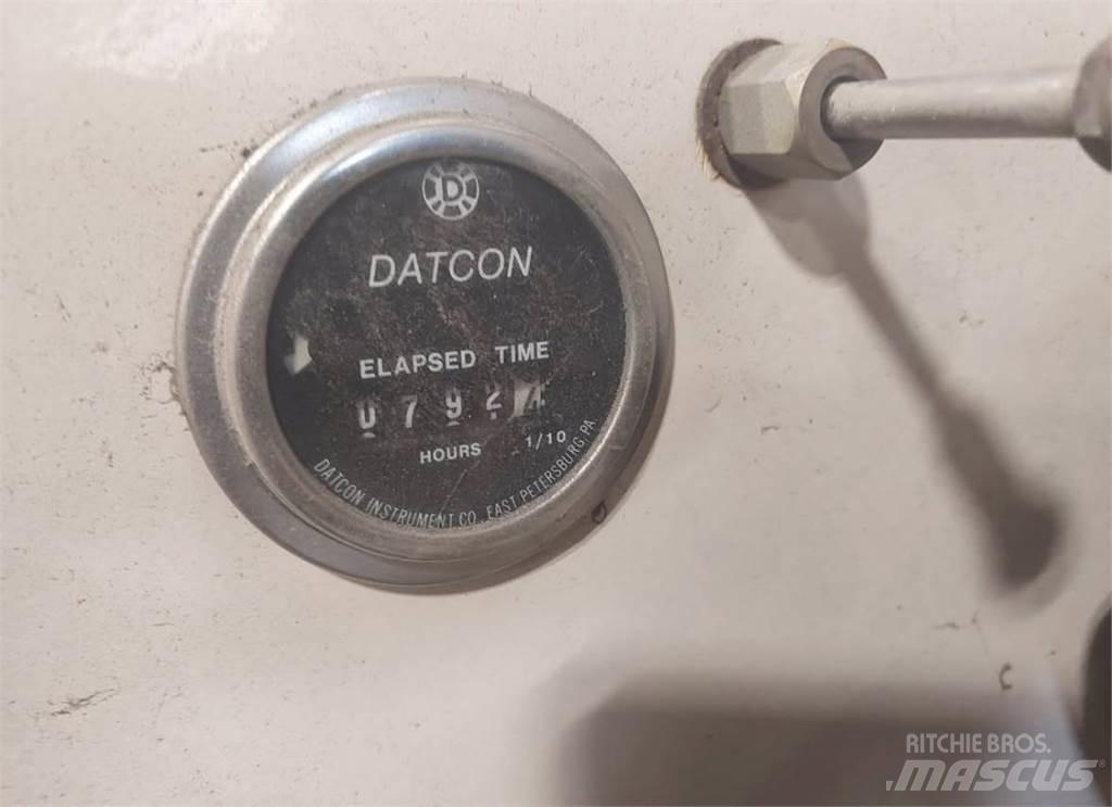 Finn B70T Hulladékároló tartály,ventilátor,felvonó
