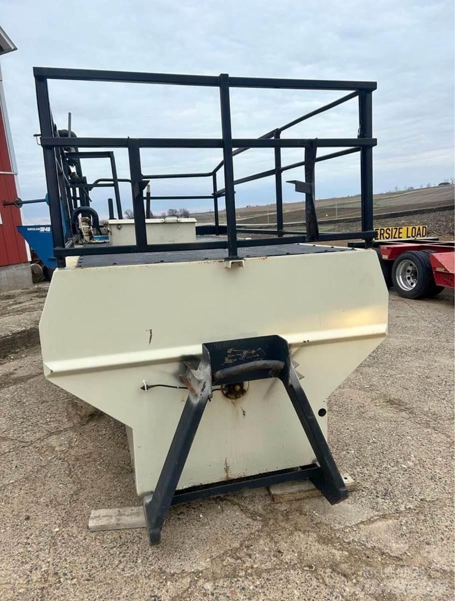 Finn T120 Hulladékároló tartály,ventilátor,felvonó