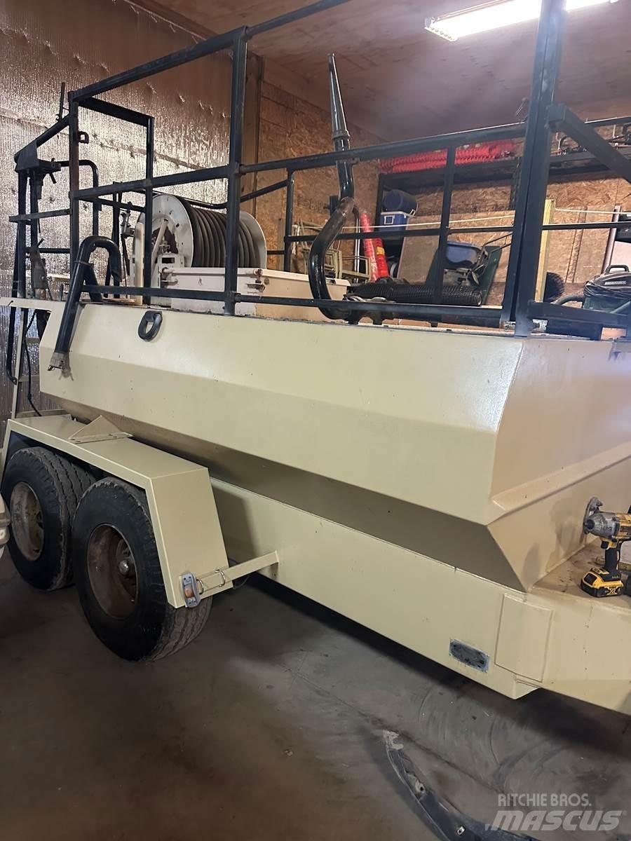 Finn T120 Hulladékároló tartály,ventilátor,felvonó