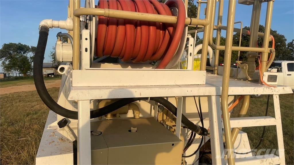 Finn T120 Hulladékároló tartály,ventilátor,felvonó