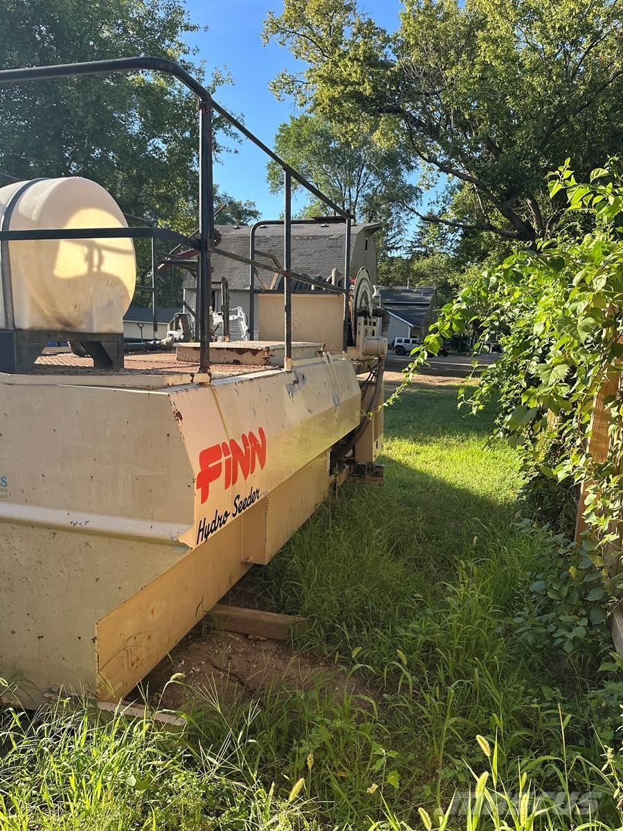 Finn T120 Hulladékároló tartály,ventilátor,felvonó