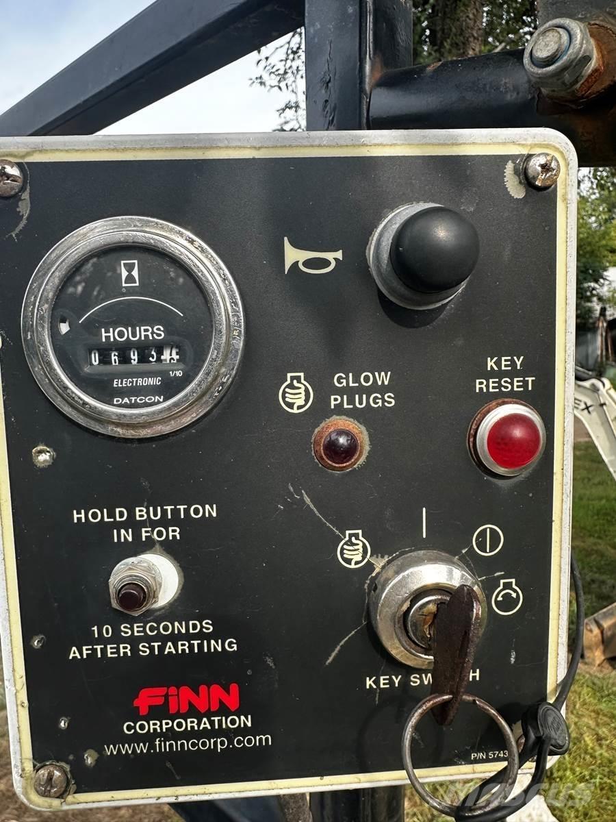 Finn T120 Hulladékároló tartály,ventilátor,felvonó