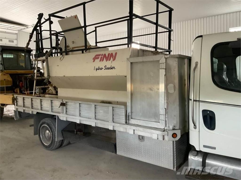 Finn T120 Hulladékároló tartály,ventilátor,felvonó