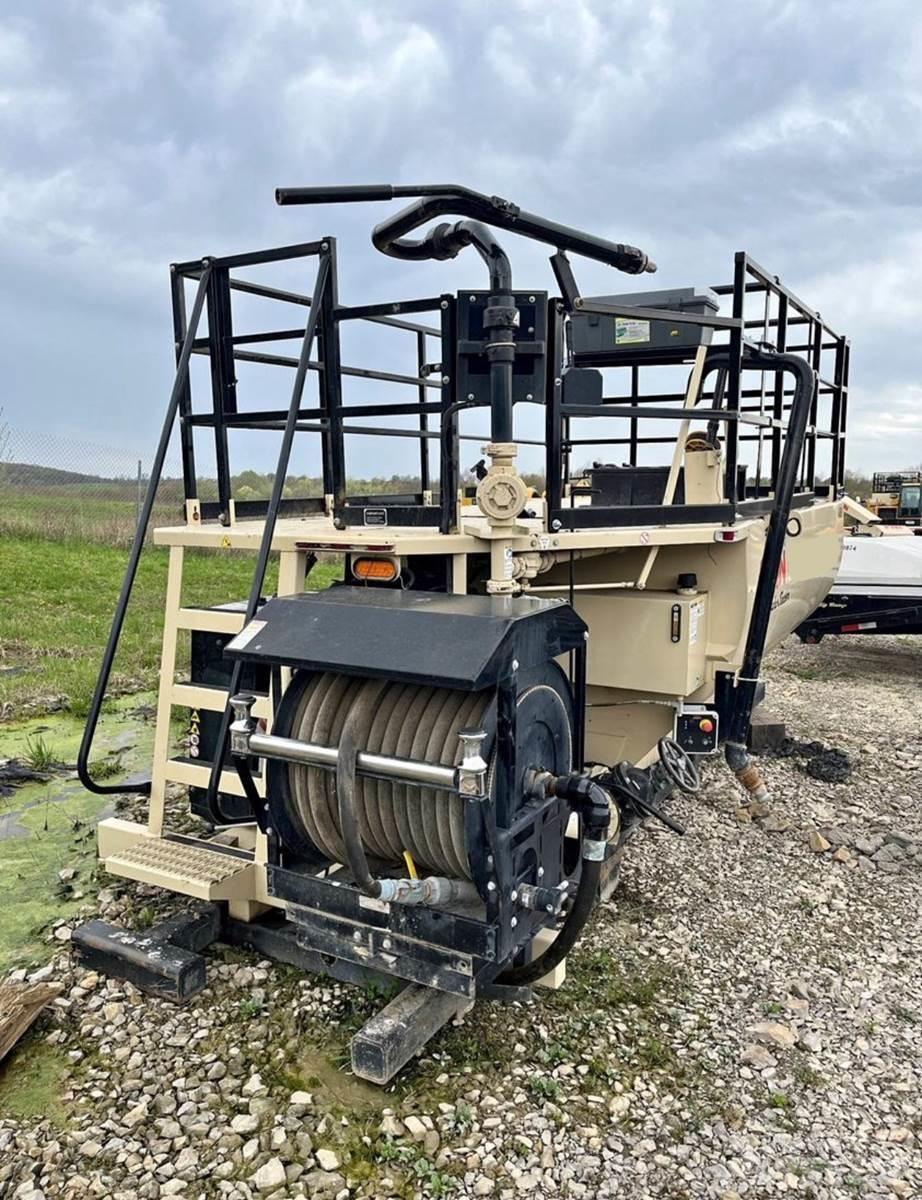 Finn T170 Hulladékároló tartály,ventilátor,felvonó