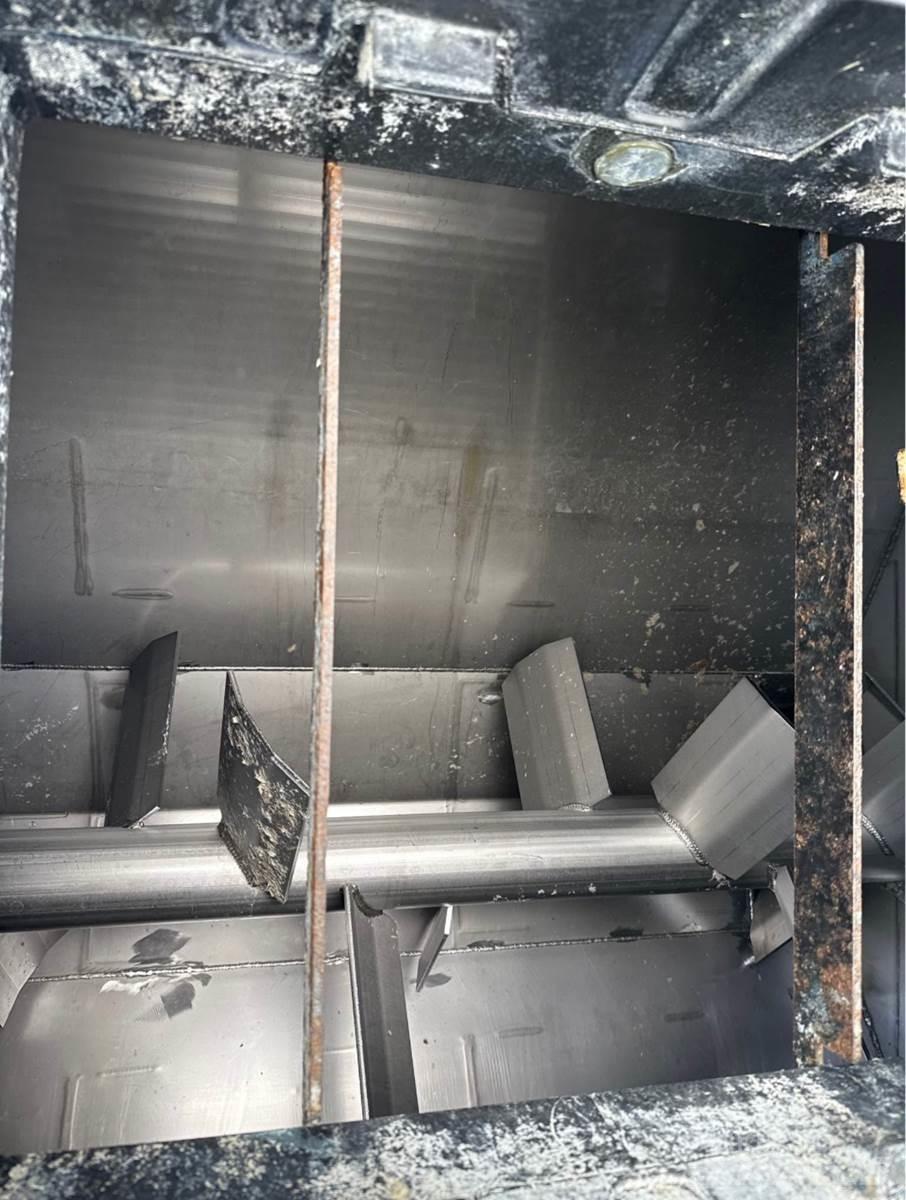 Finn T170 Hulladékároló tartály,ventilátor,felvonó