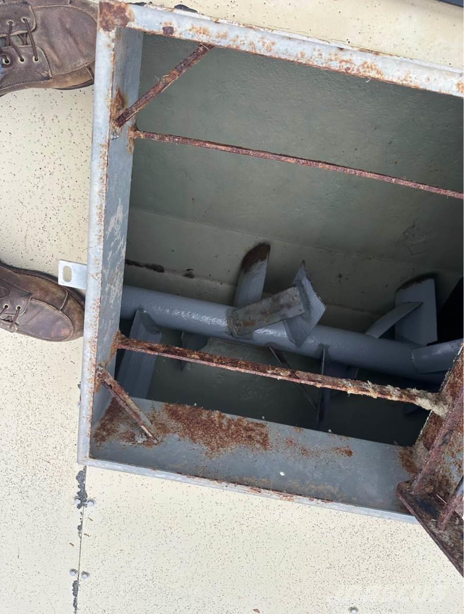 Finn T170 Hulladékároló tartály,ventilátor,felvonó