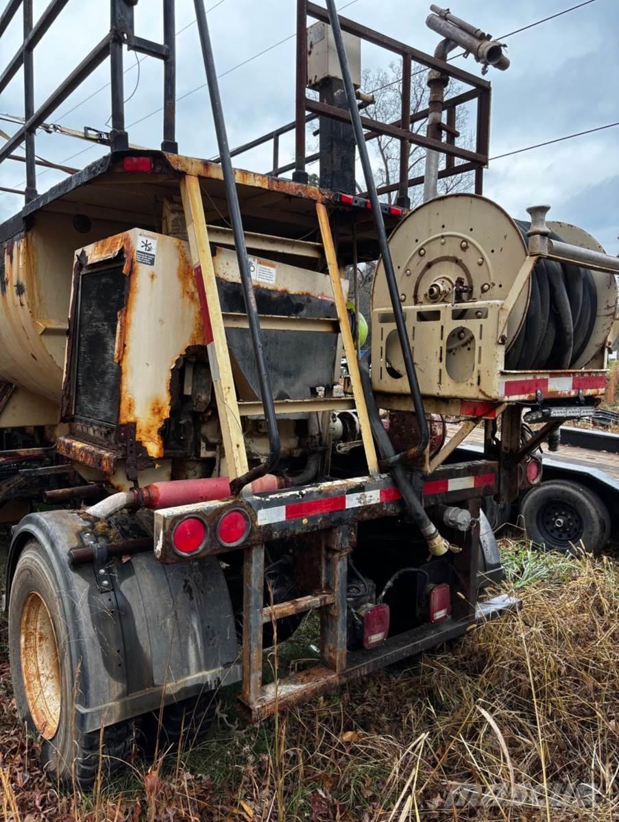 Finn T170 Hulladékároló tartály,ventilátor,felvonó