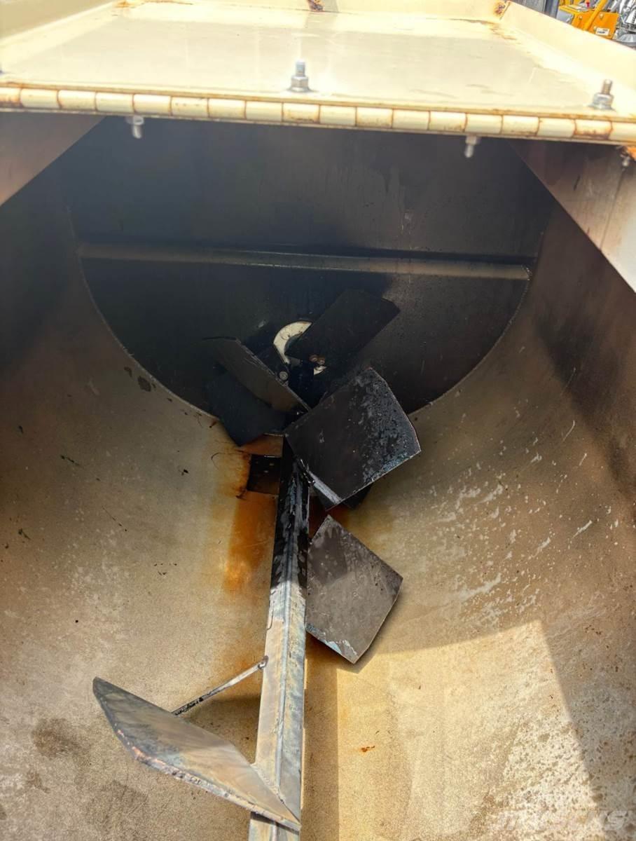 Finn T30 Hulladékároló tartály,ventilátor,felvonó