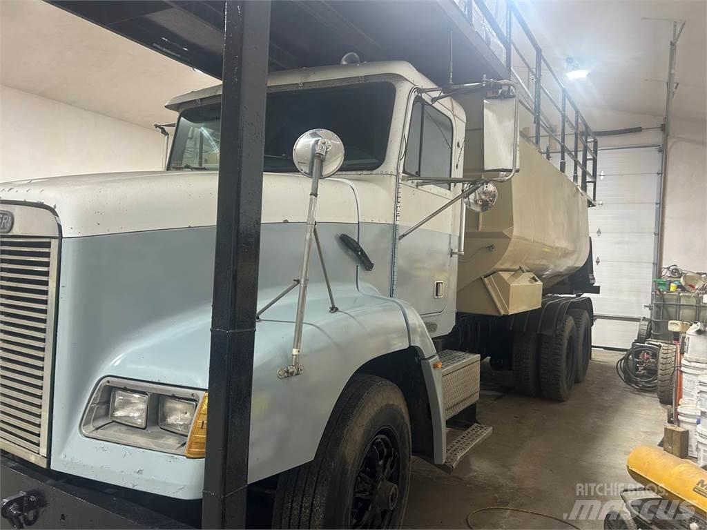 Finn T330 Hulladékároló tartály,ventilátor,felvonó