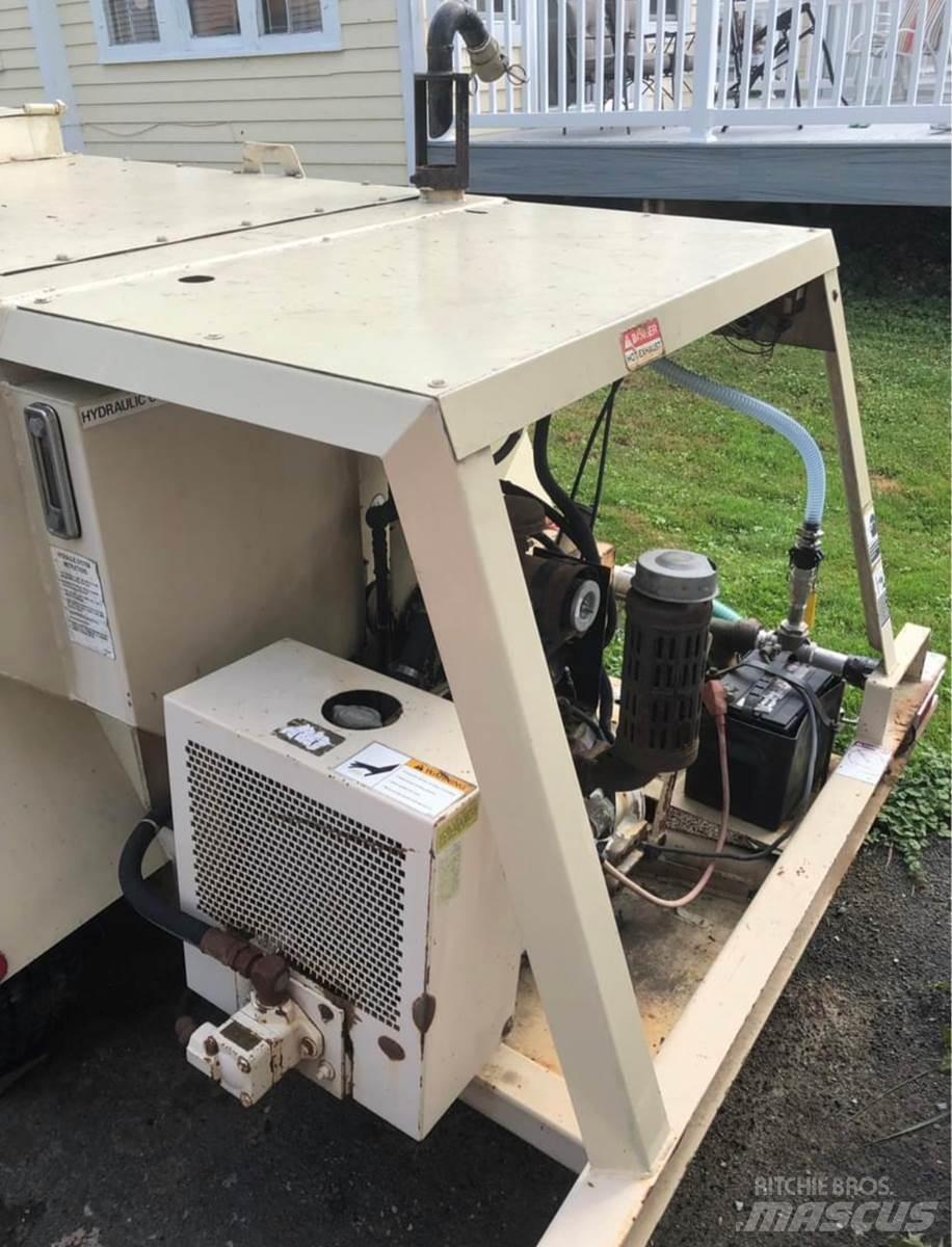 Finn T60 Hulladékároló tartály,ventilátor,felvonó