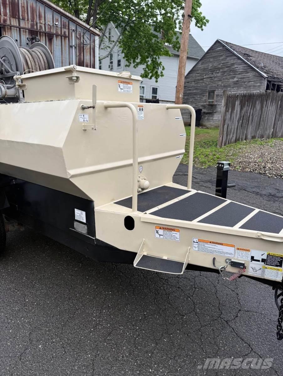 Finn T60T Hulladékároló tartály,ventilátor,felvonó
