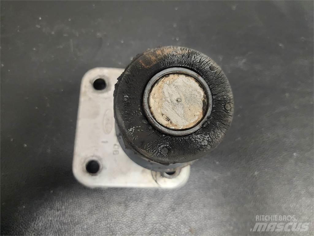 Ford  Motorok