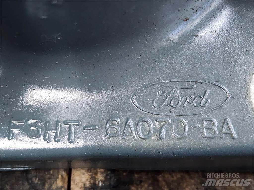 Ford  Motorok