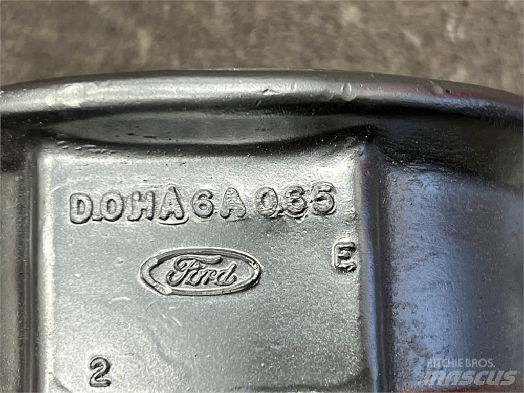 Ford  Motorok