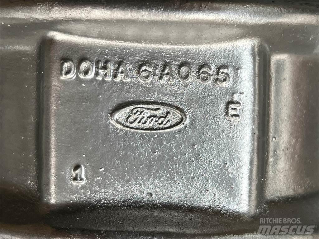 Ford  Motorok