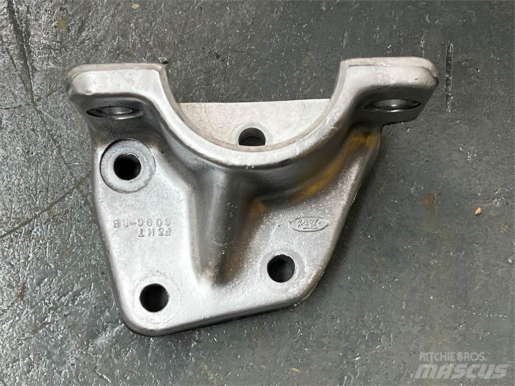 Ford  Motorok