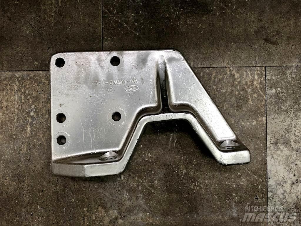 Ford  Motorok