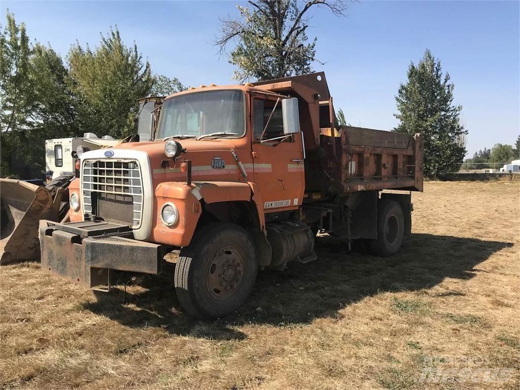 Ford 8000 Billenő teherautók