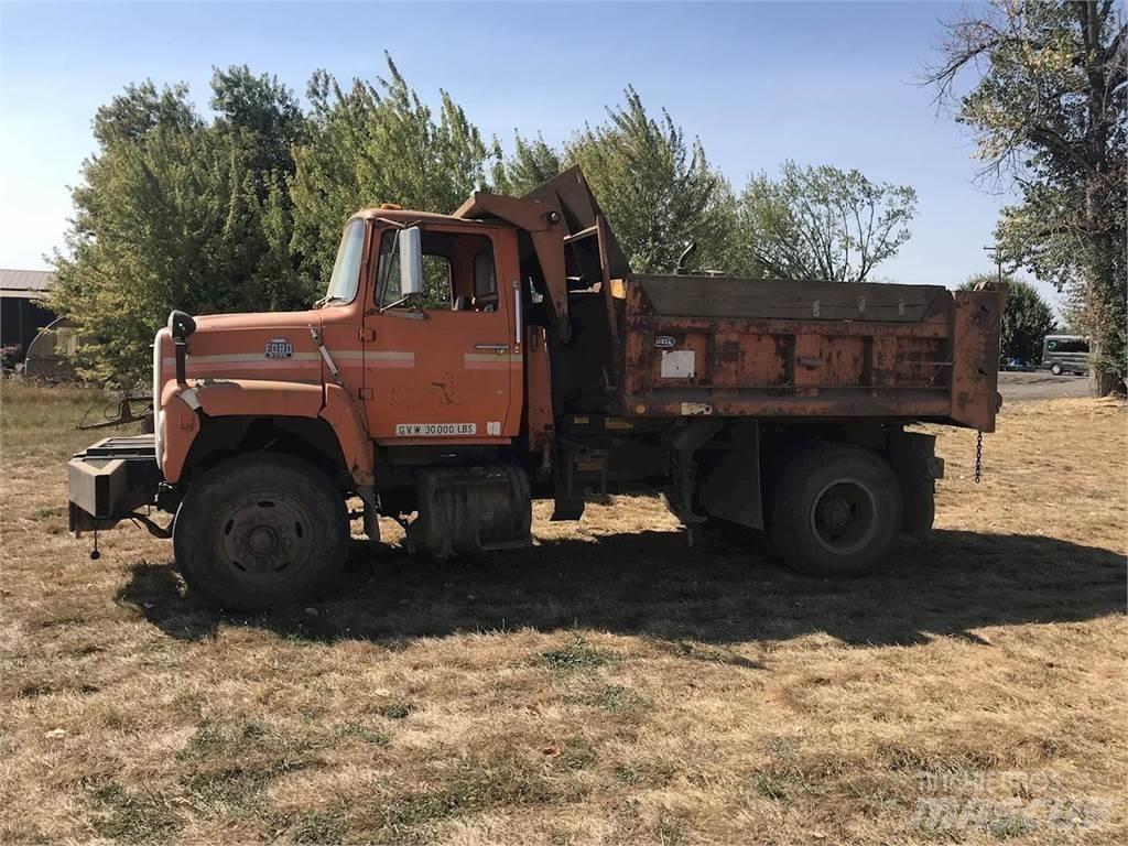 Ford 8000 Billenő teherautók