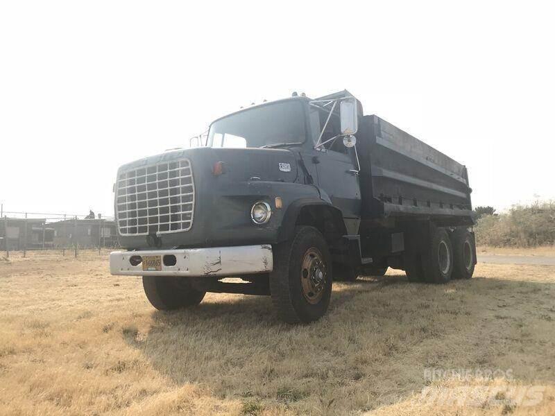 Ford 8000 Billenő teherautók