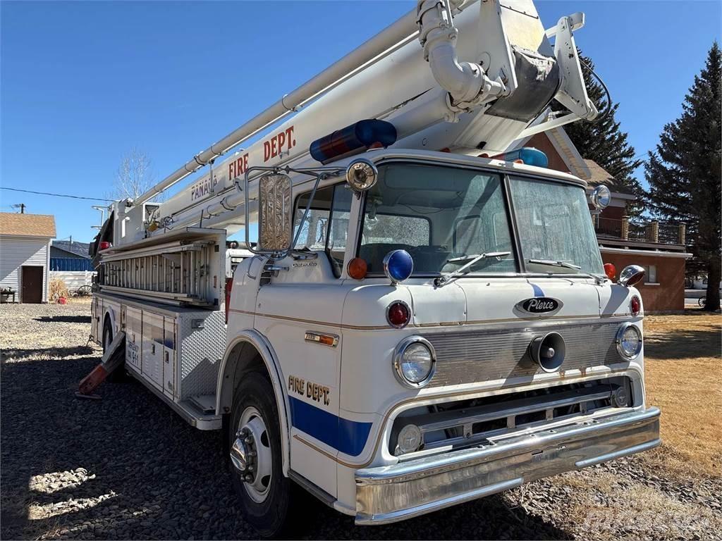 Ford 8000 Tűzoltó