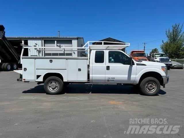 Ford F-350 Közúti karbantartó haszongépek
