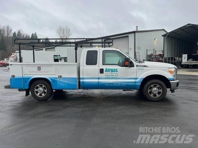 Ford F-350 Közúti karbantartó haszongépek