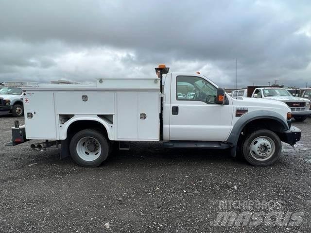 Ford F-450 Közúti karbantartó haszongépek