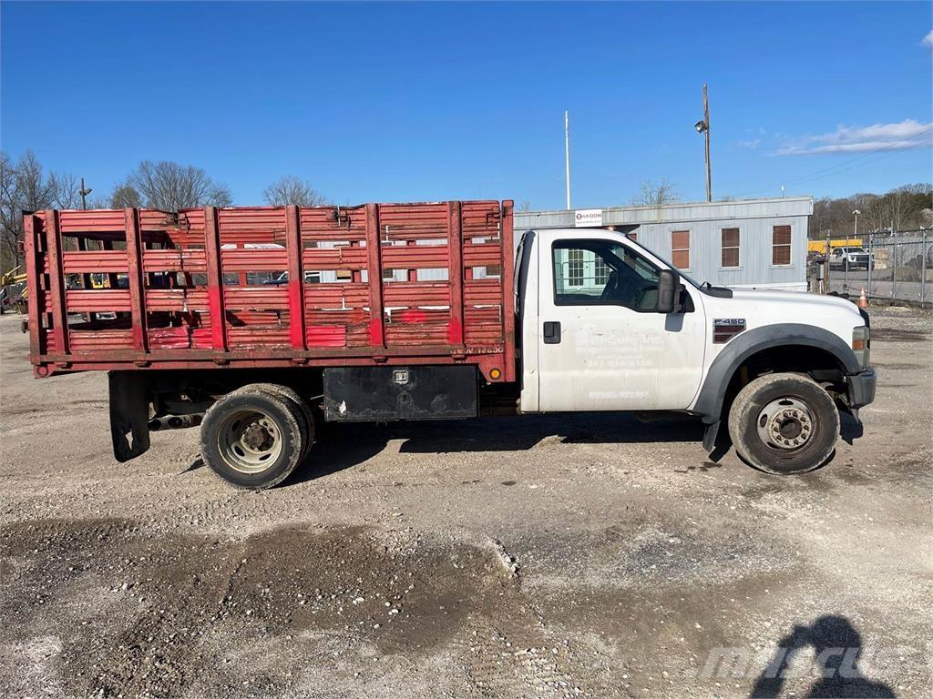 Ford F-450 Állatszállító teherautók