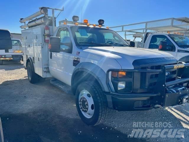 Ford F-550 Közúti karbantartó haszongépek