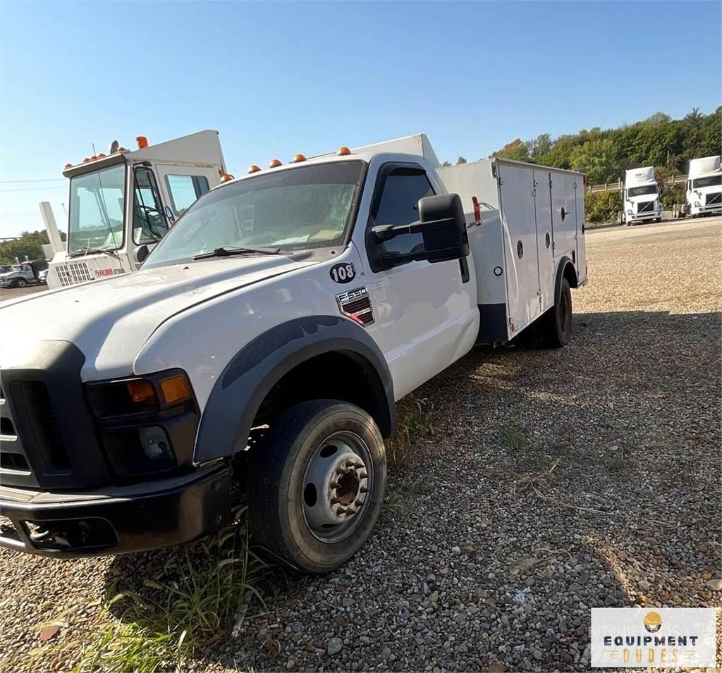 Ford F-550 Közúti karbantartó haszongépek