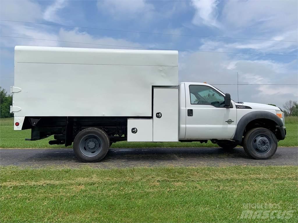 Ford F-550 Deszkaszállító teherautók
