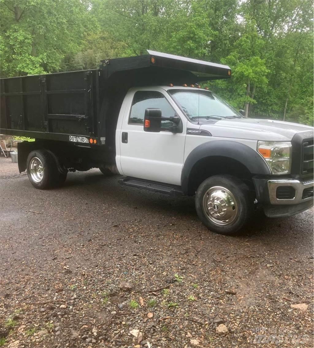 Ford F-550 Billenő teherautók