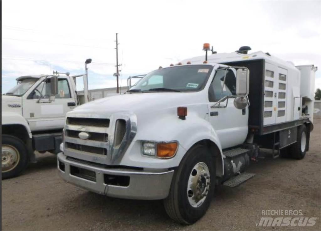 Ford F-650 Vákuum teherautok