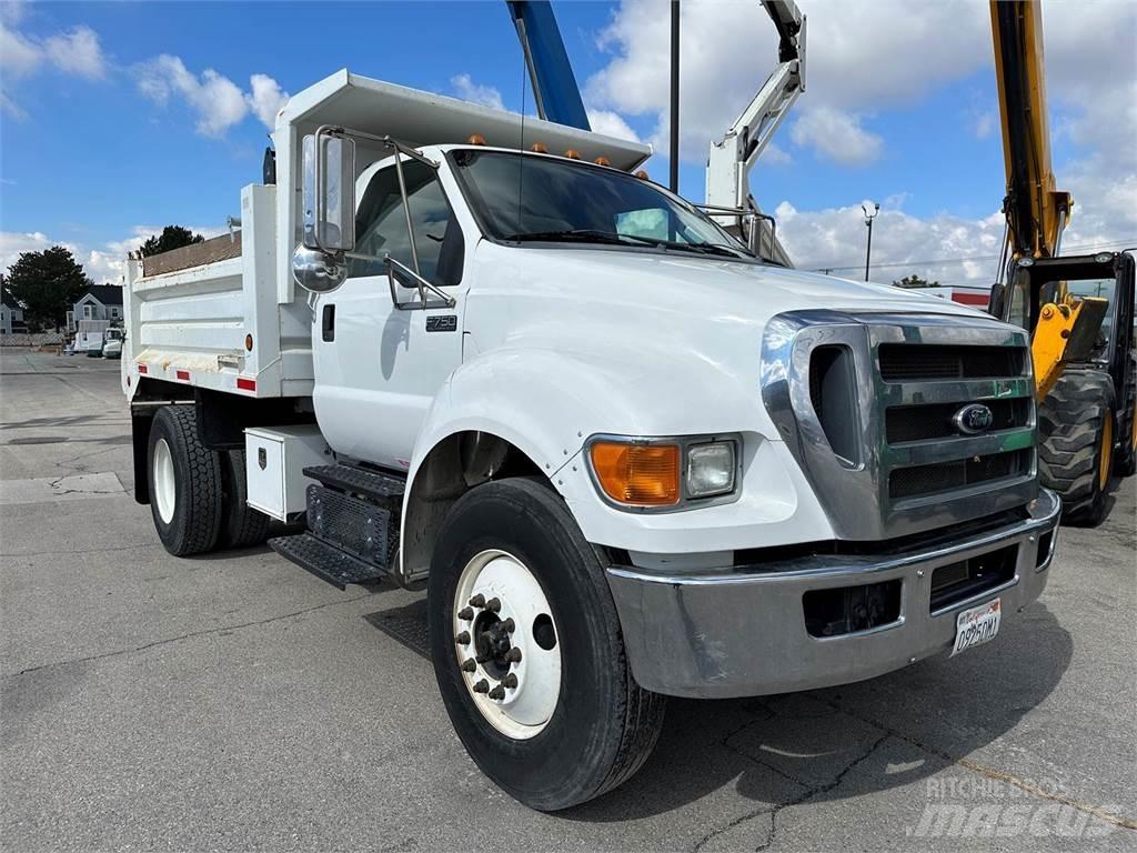 Ford F-750 Billenő teherautók