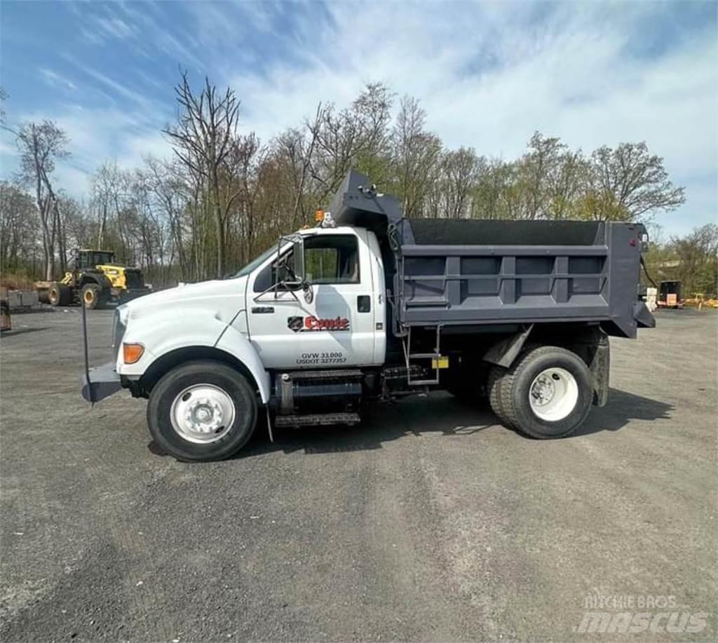 Ford F-750 Billenő teherautók
